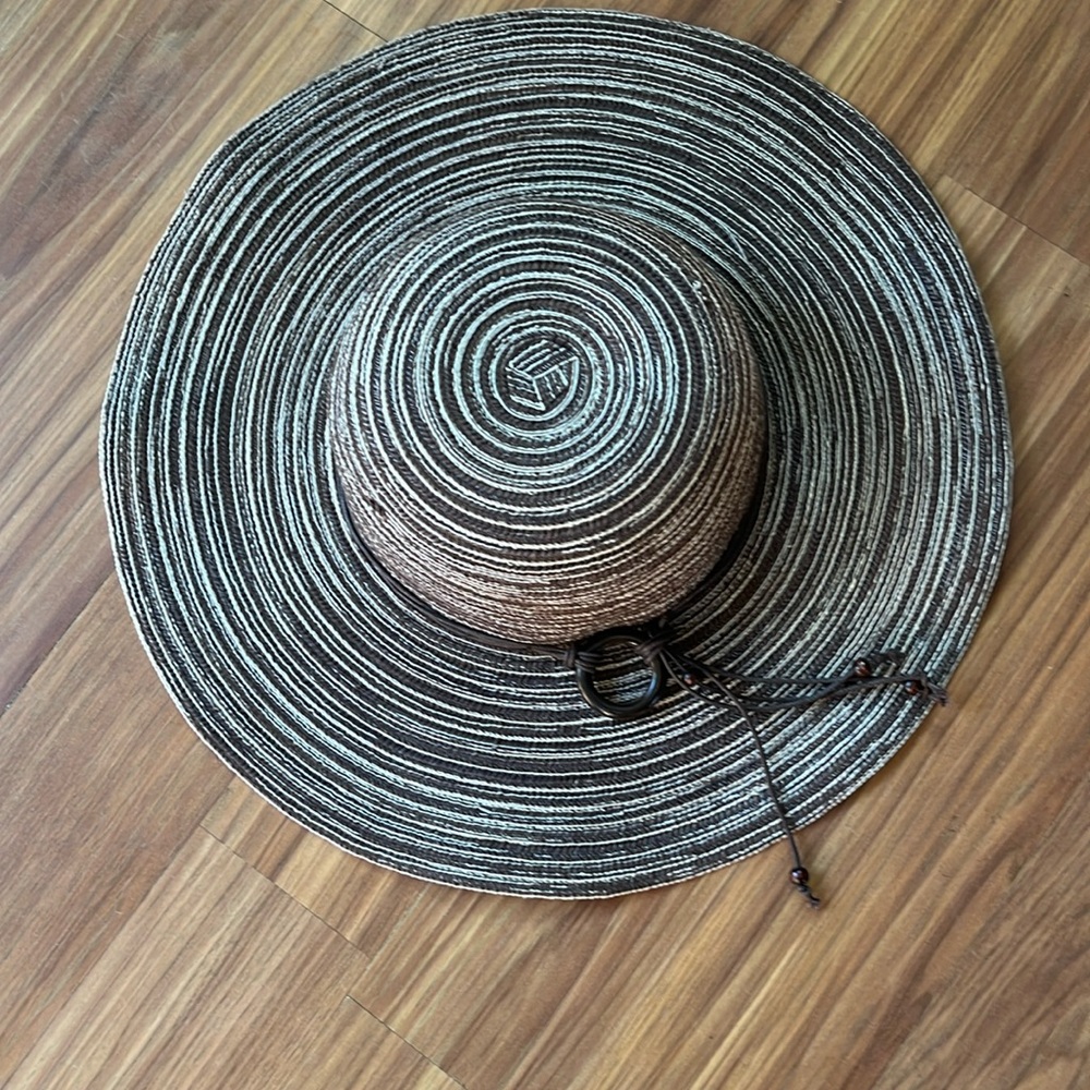 Sun hat